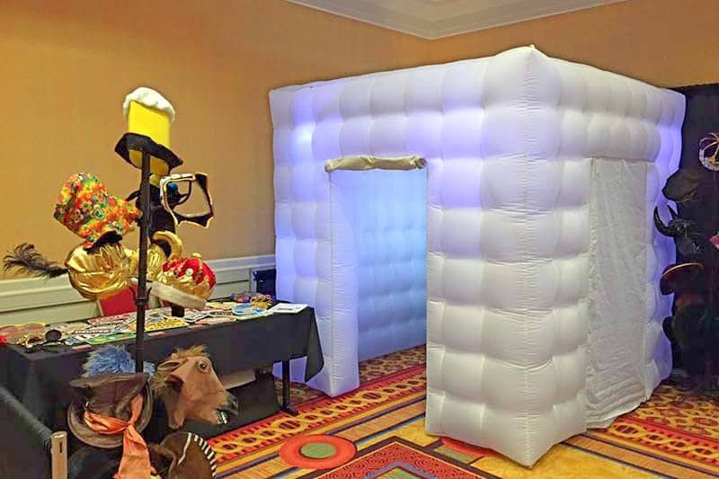 enclosed photobooth